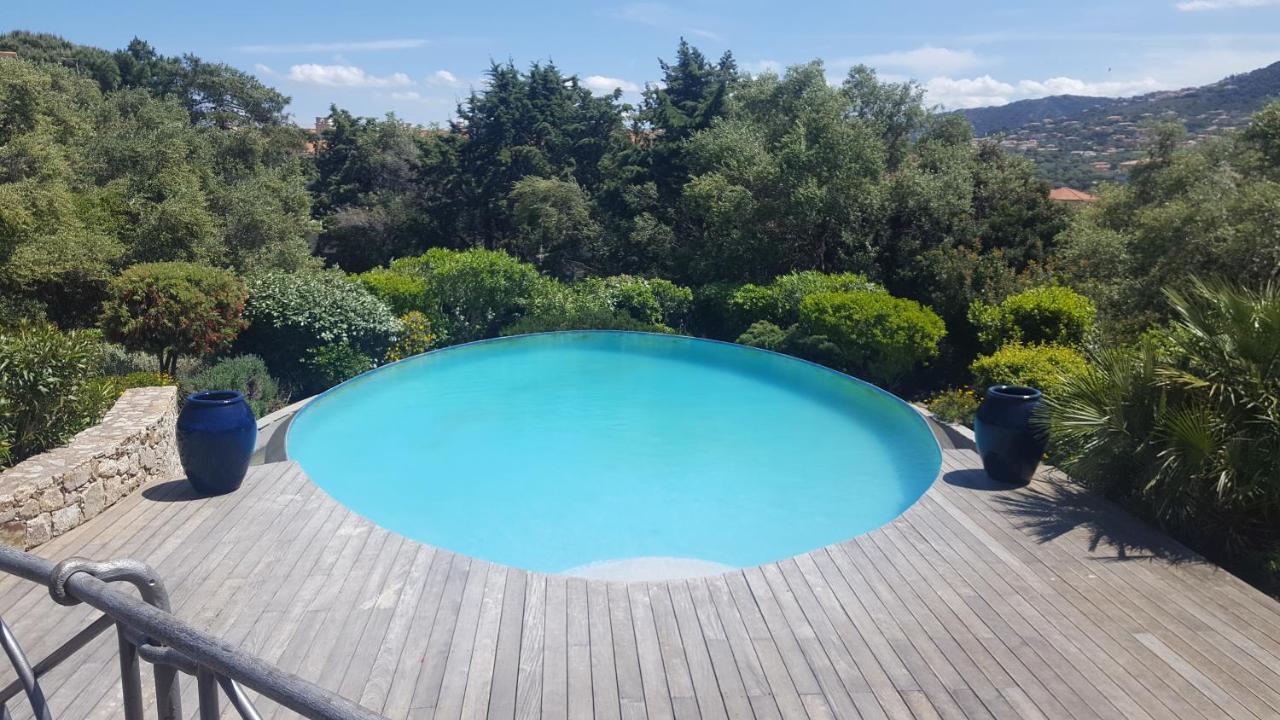 Villa Athena LʼÎle-Rousse エクステリア 写真