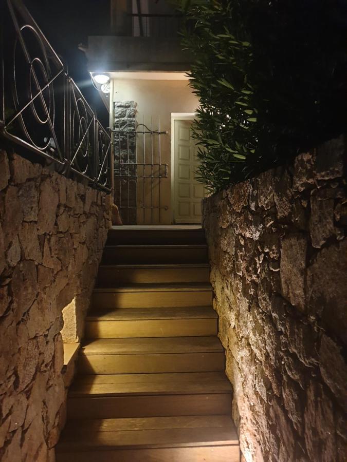 Villa Athena LʼÎle-Rousse エクステリア 写真